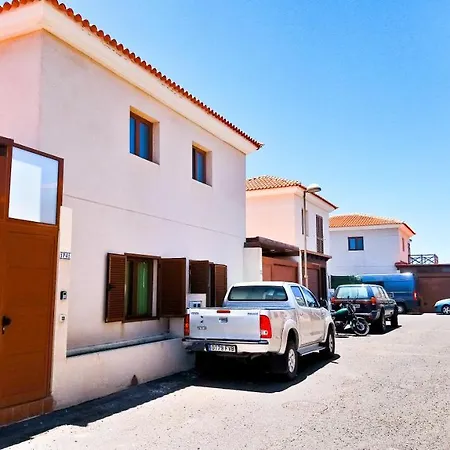 Duplex Con Piscina Corralejo, Wi-fi * 科拉雷侯