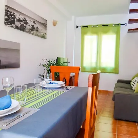 Duplex Con Piscina Corralejo, Wi-fi Prázdninový dům